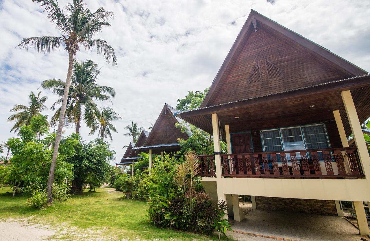 Tropicana Khophagan Resort Hotel トンサラ エクステリア 写真