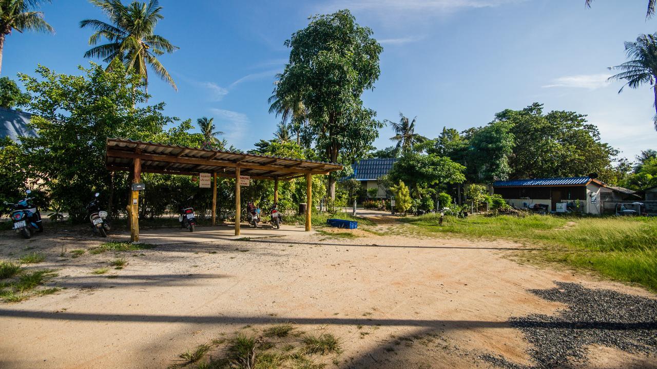 Tropicana Khophagan Resort Hotel トンサラ エクステリア 写真